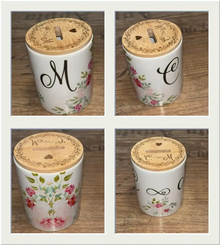 Sparkassa mit graviertem Bambusdeckel, Geldgeschenk für eine Hochzeit mit Blumen, Monogrammen und Unendlichkeitszeichen. | werktraum33