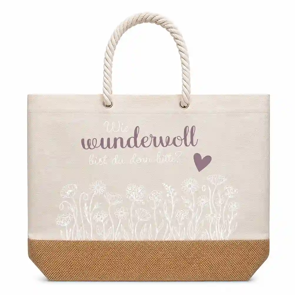 Robuste Strandtasche mit dicken Kordelgriffen, Jute-Applikation und Spruch „wie wundervoll bist du denn bitte?“ mit kackender Möwe. | werktraum33